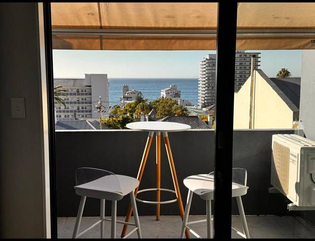 2 BEDROOM APARTMENT FOR SALE IN SEA POINT